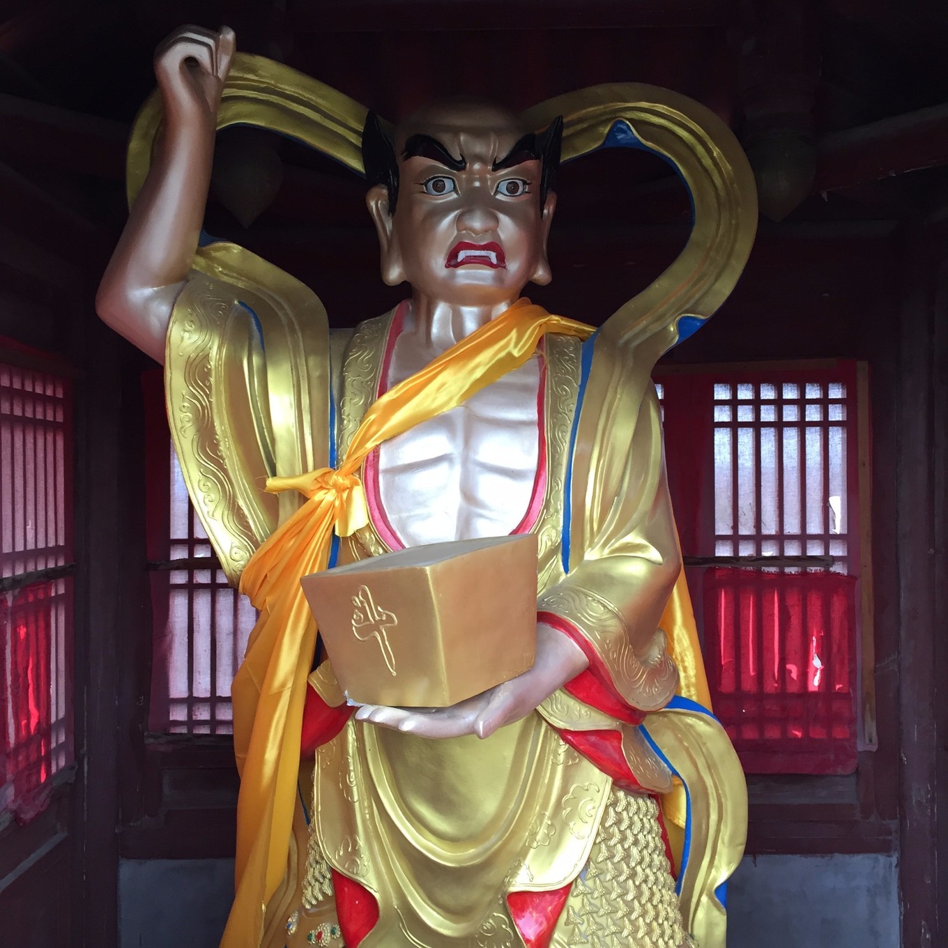 暖泉古堡